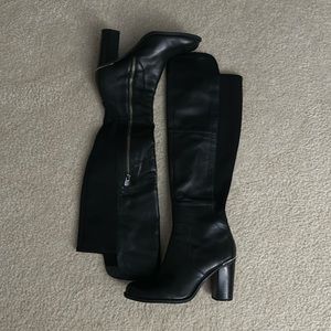 Woman’s size 8 1/2 black boot - AdrienneVittadini